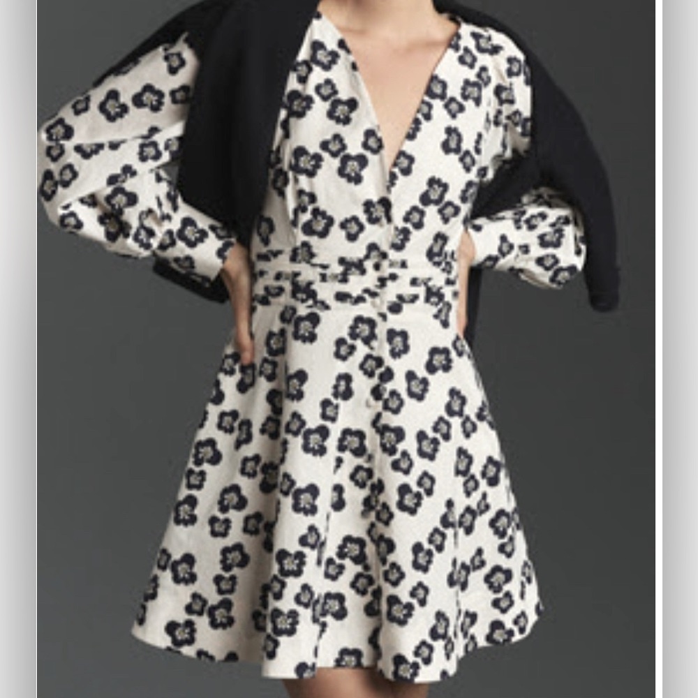 Long sleeve floral Mini Dress